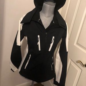 Predator sporty coat